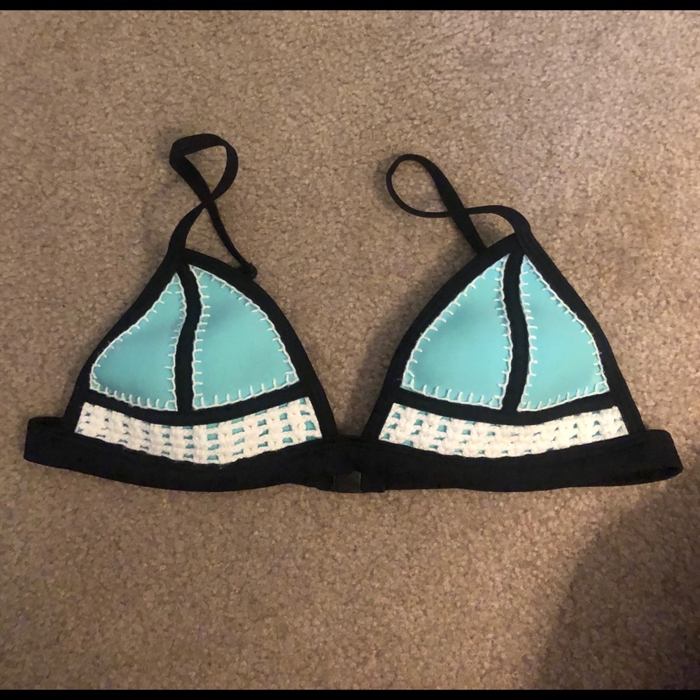 Triangl swimsuit top